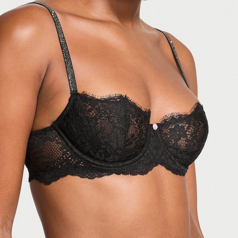 PINK Victoria’s Secret push up Bra